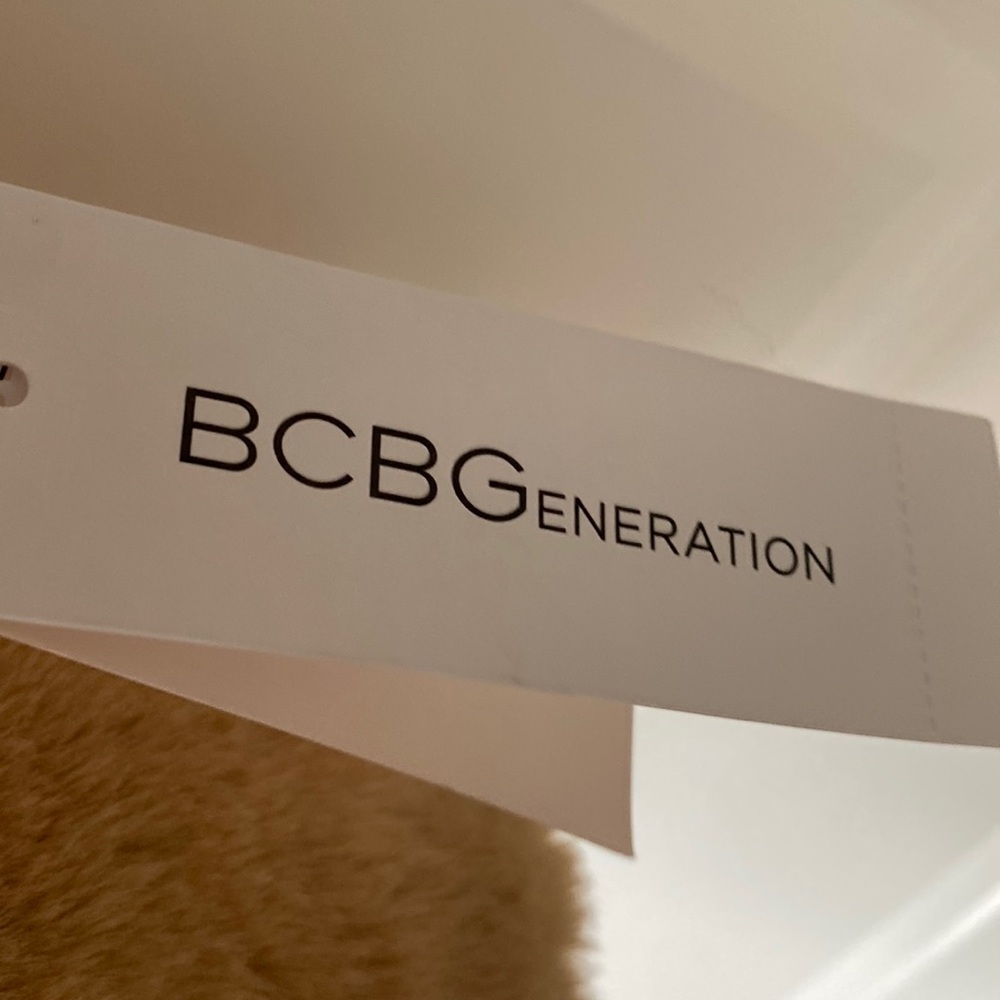 Beige BCBGeneration Faux Fur Jacket Size XL NWT - Picture 5 of 11